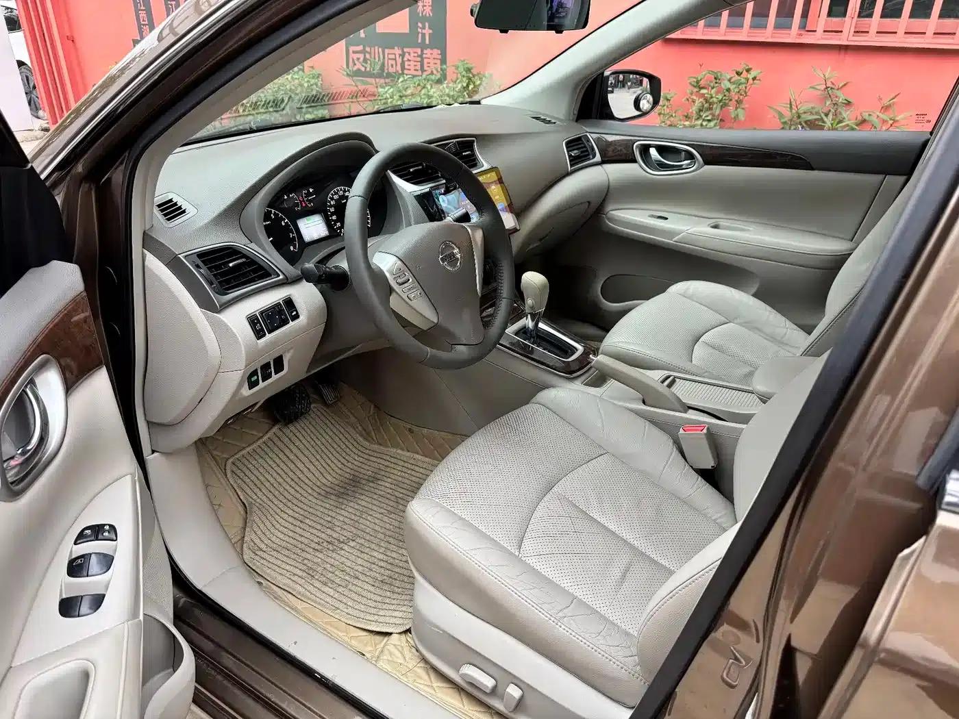 Nissan Sylphy 2014 1.6XV CVT Premium Edition — миниатюра 4