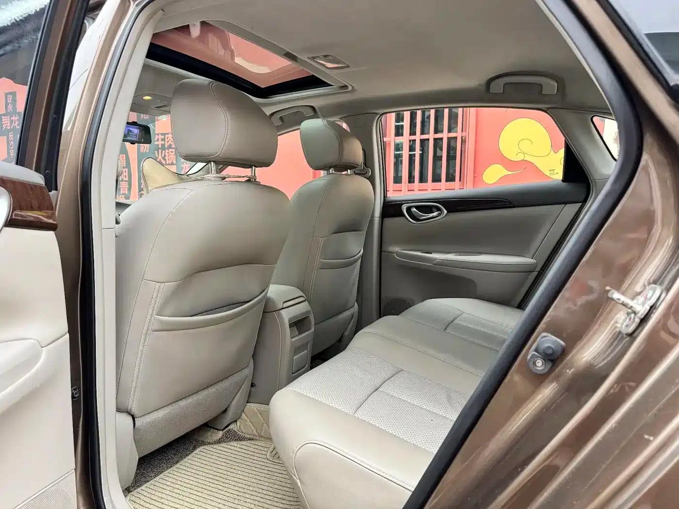 Nissan Sylphy 2014 1.6XV CVT Premium Edition — миниатюра 6