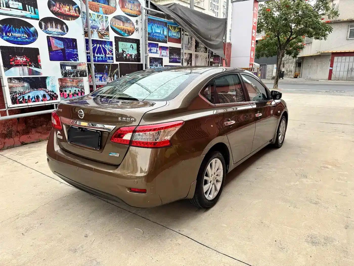 Nissan Sylphy 2014 1.6XV CVT Premium Edition — миниатюра 7