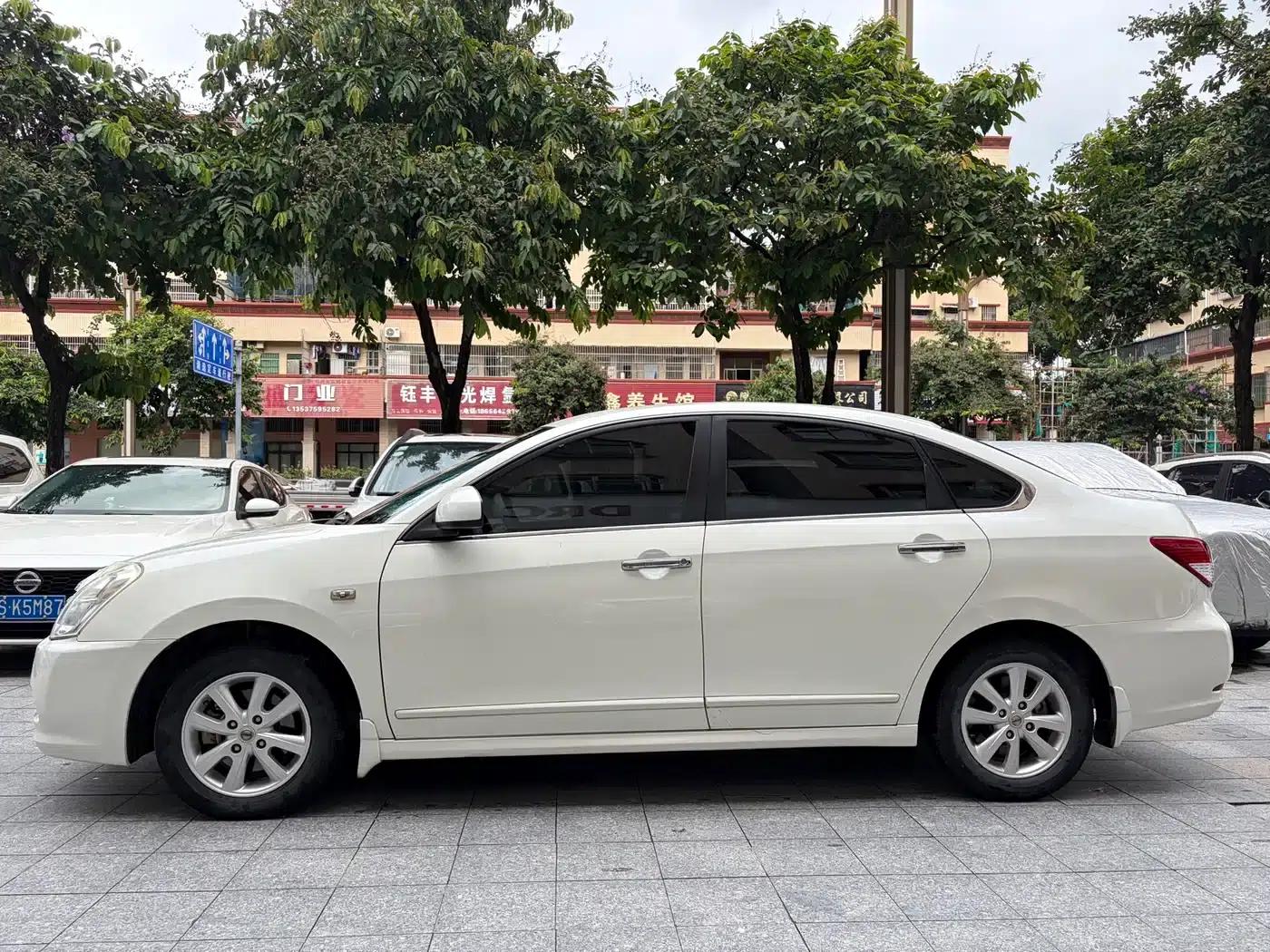 Nissan Sylphy 2016 Classic 1.6XE Automatic Comfort Edition — миниатюра 4