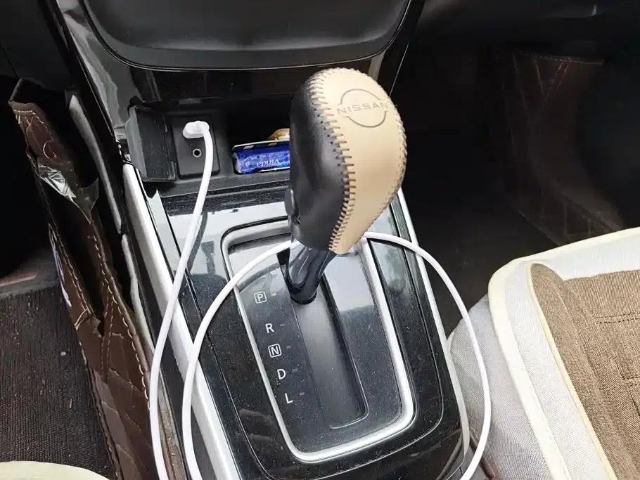 Nissan Sylphy 2016 1.6XL CVT Luxury Edition — миниатюра 16