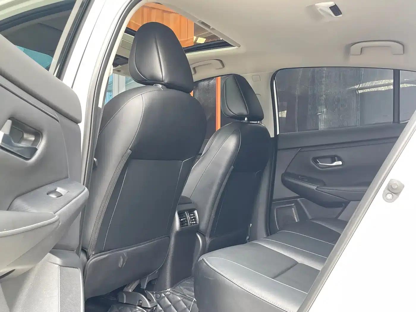 Nissan Sylphy 2022 1.6L XL CVT Enjoy Edition — миниатюра 15