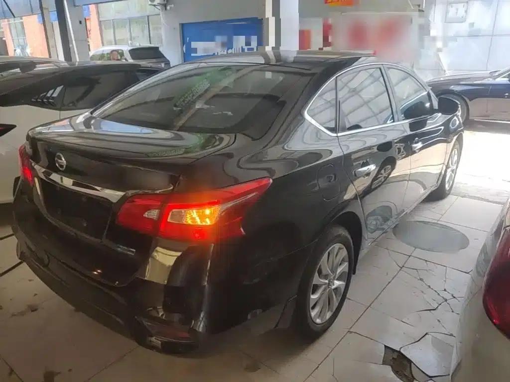 Nissan Sylphy 2018 1.6XV CVT Premium Edition — миниатюра 7