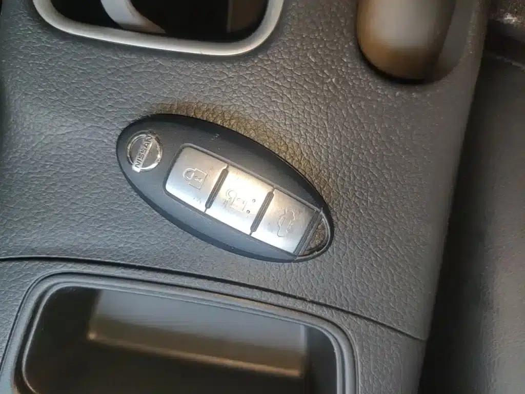 Nissan Sylphy 2018 1.6XV CVT Premium Edition — миниатюра 9