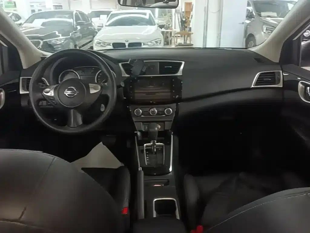 Nissan Sylphy 2021 Classic 1.6XL CVT Luxury Edition — миниатюра 10