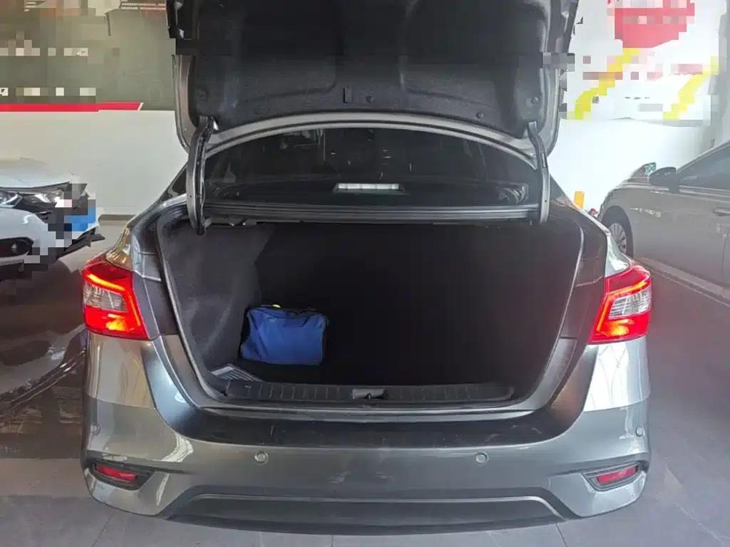 Nissan Sylphy 2022 Classic 1.6XE CVT Comfort Edition — миниатюра 19
