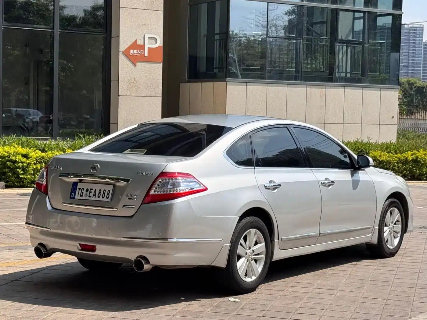 Teana 2011 2.5L XL Leading Edition — миниатюра 6