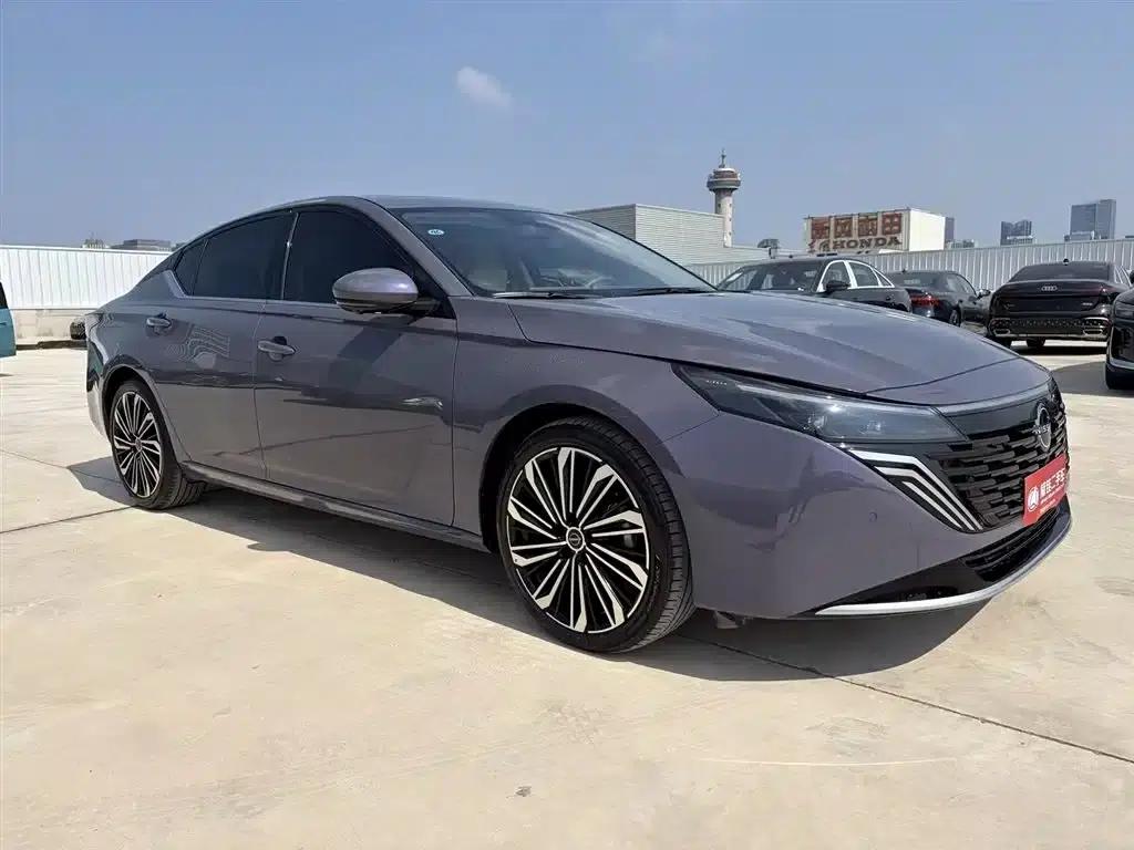 Teana 2026 HarmonyOS Cockpit 2.0T Flagship Edition — миниатюра 3