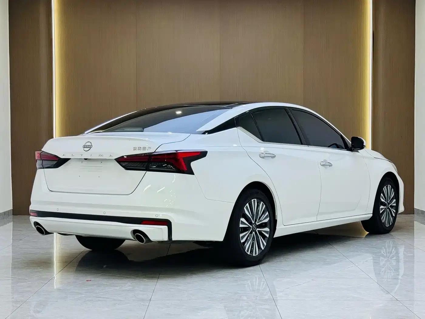 Teana 2022 2.0L XL-TLS Enjoy Edition — миниатюра 3