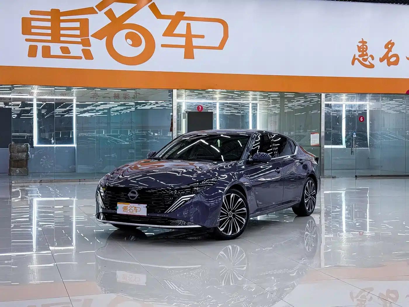 Teana 2026 HarmonyOS Cockpit 2.0T Flagship Edition — миниатюра 2