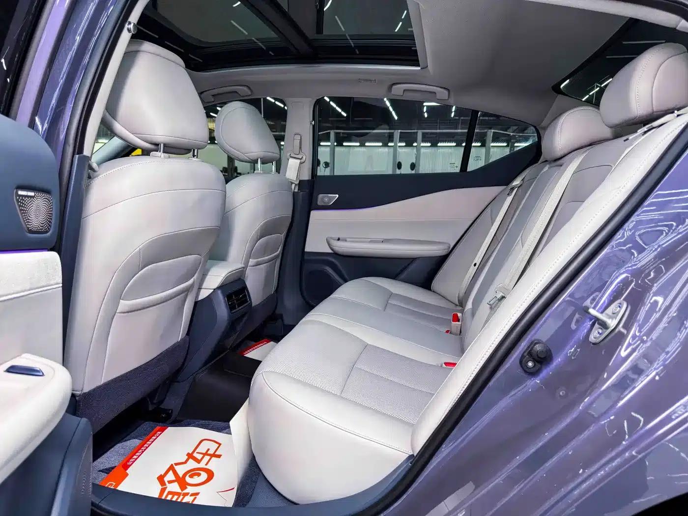 Teana 2026 HarmonyOS Cockpit 2.0T Flagship Edition — миниатюра 16