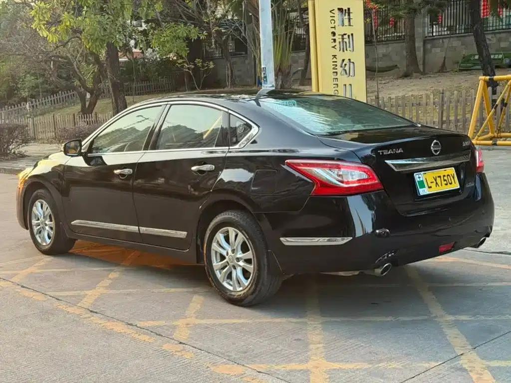 Teana 2013 2.0L XL Comfort Edition — миниатюра 9