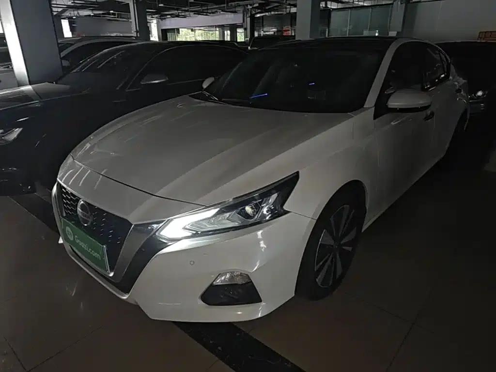 Teana 2020 Facelift 2.0T XL Upper AD1 Smart Navigation Edition — миниатюра 2