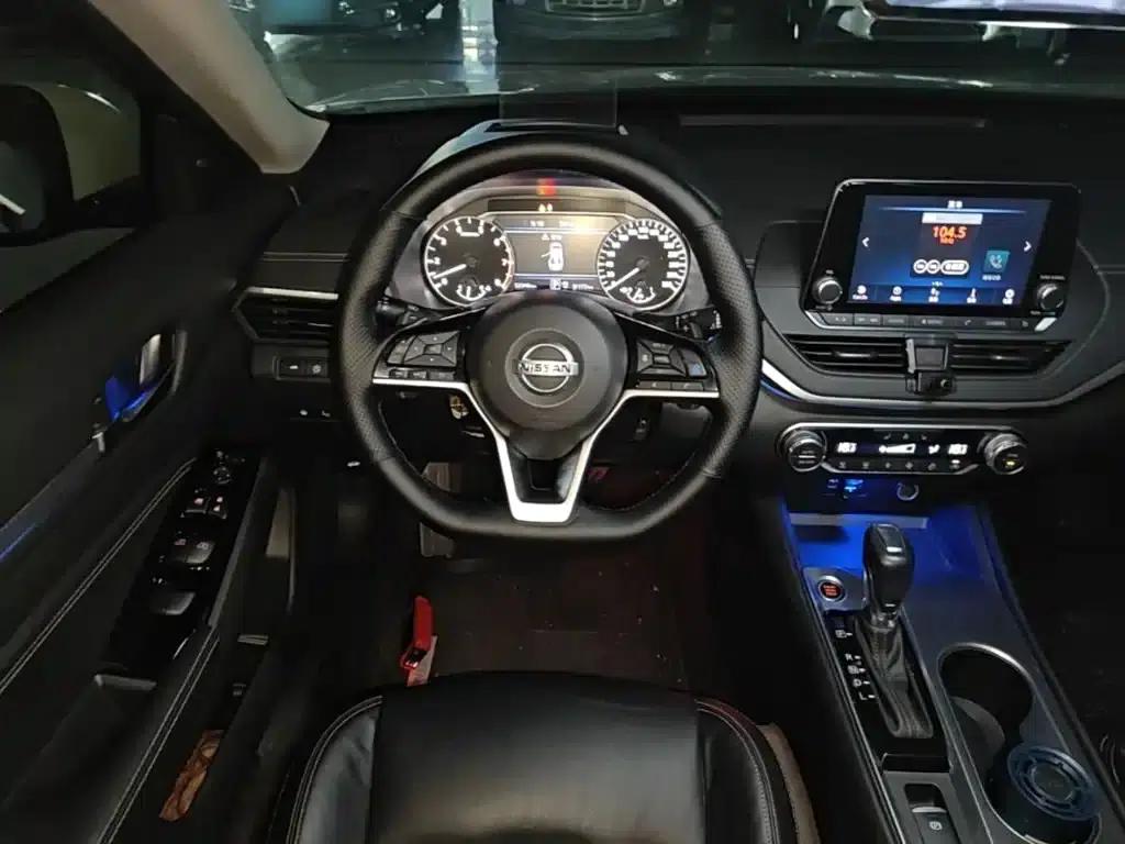 Teana 2020 Facelift 2.0T XL Upper AD1 Smart Navigation Edition — миниатюра 11