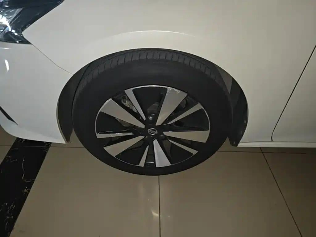 Teana 2020 Facelift 2.0T XL Upper AD1 Smart Navigation Edition — миниатюра 23