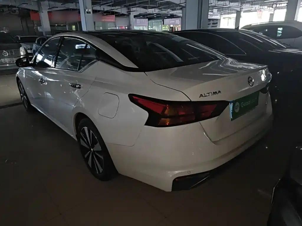 Teana 2020 Facelift 2.0T XL Upper AD1 Smart Navigation Edition — миниатюра 5