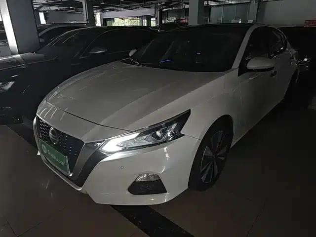 Teana 2020 Facelift 2.0T XL Upper AD1 Smart Navigation Edition