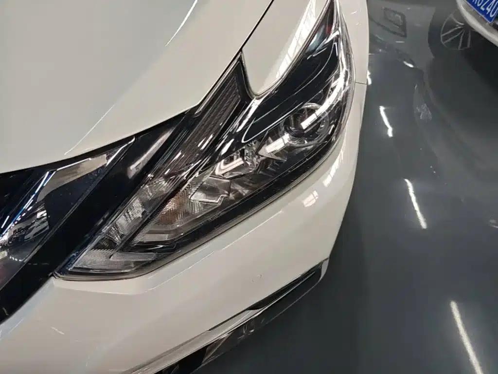Teana 2016 2.5L XL-UpperNAVI Tech Premium Edition — миниатюра 24