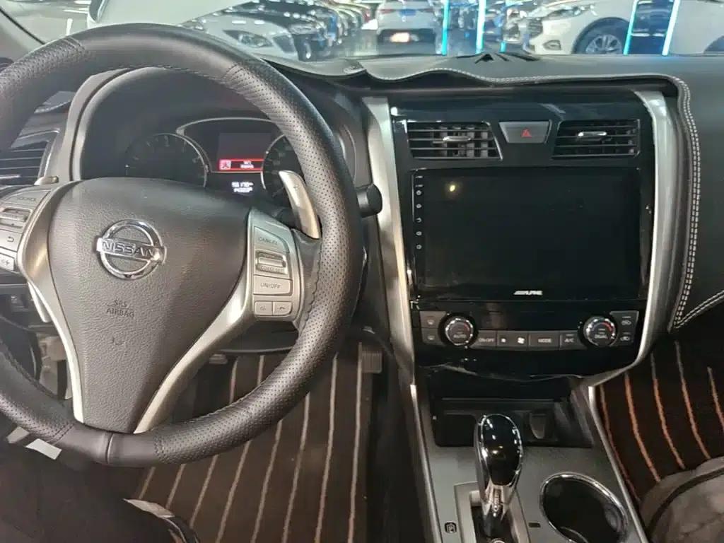 Teana 2016 2.5L XL-UpperNAVI Tech Premium Edition — миниатюра 10