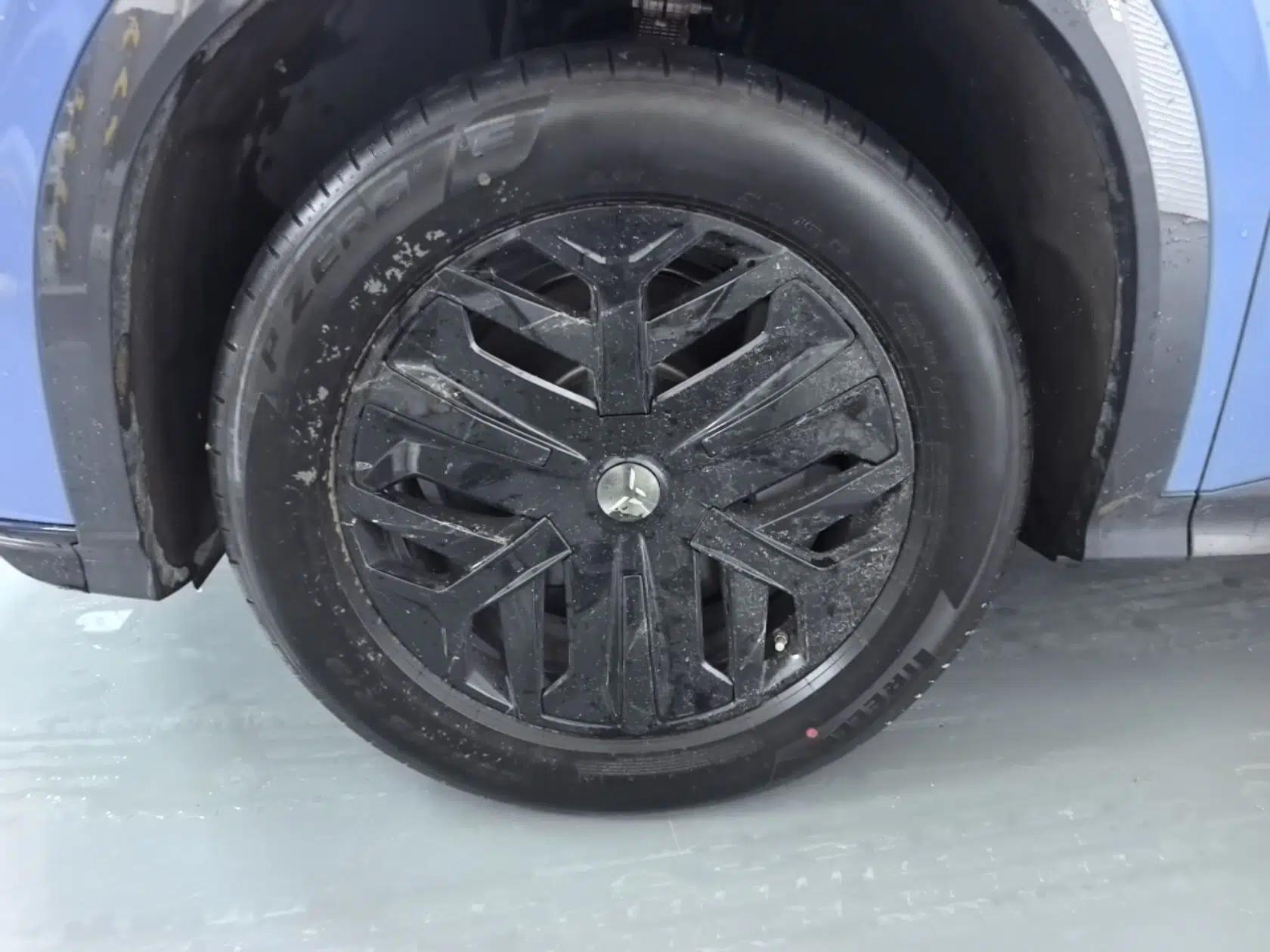 Hongqi Tiangong 08 2025 730 Max Rear-Drive Version — миниатюра 10