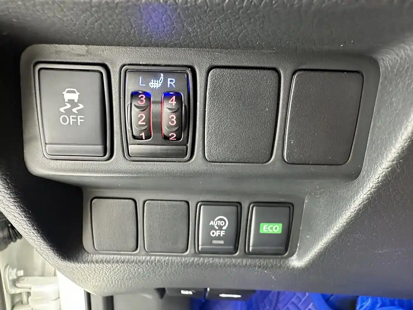 Nissan X-Trail 2023 Classic 2.0L 2WD Intelligent Connectivity Premium Edition — миниатюра 15
