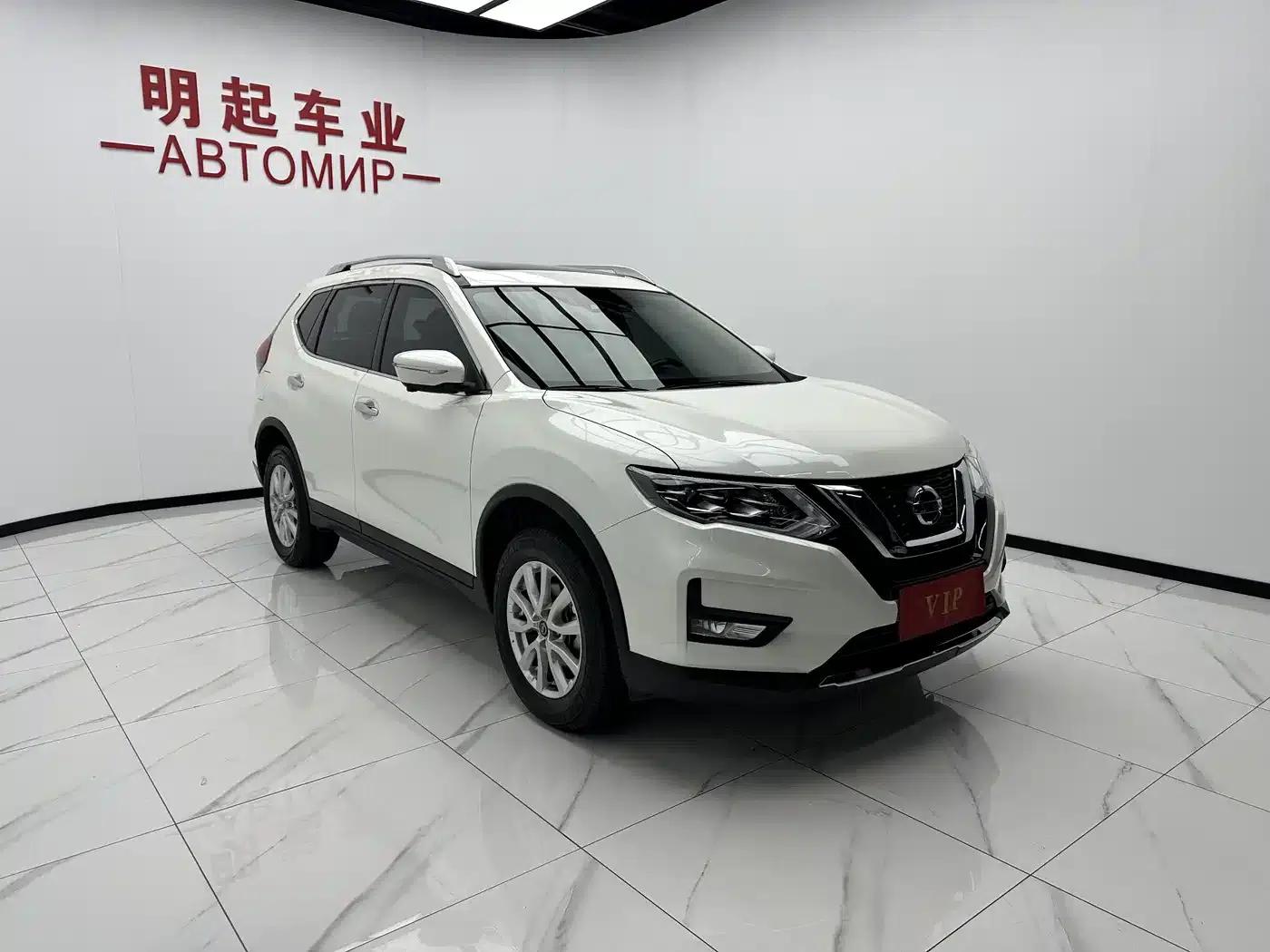 Nissan X-Trail 2023 Classic 2.0L 2WD Intelligent Connectivity Premium Edition — миниатюра 3