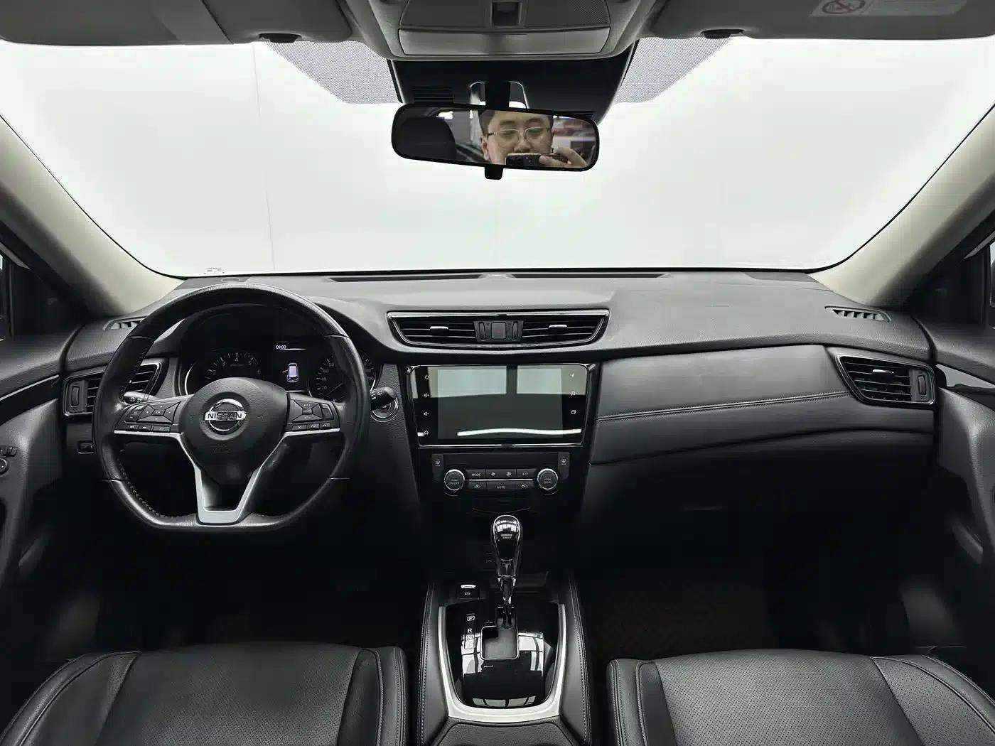 Nissan X-Trail 2023 Classic 2.0L 2WD Intelligent Connectivity Premium Edition — миниатюра 7