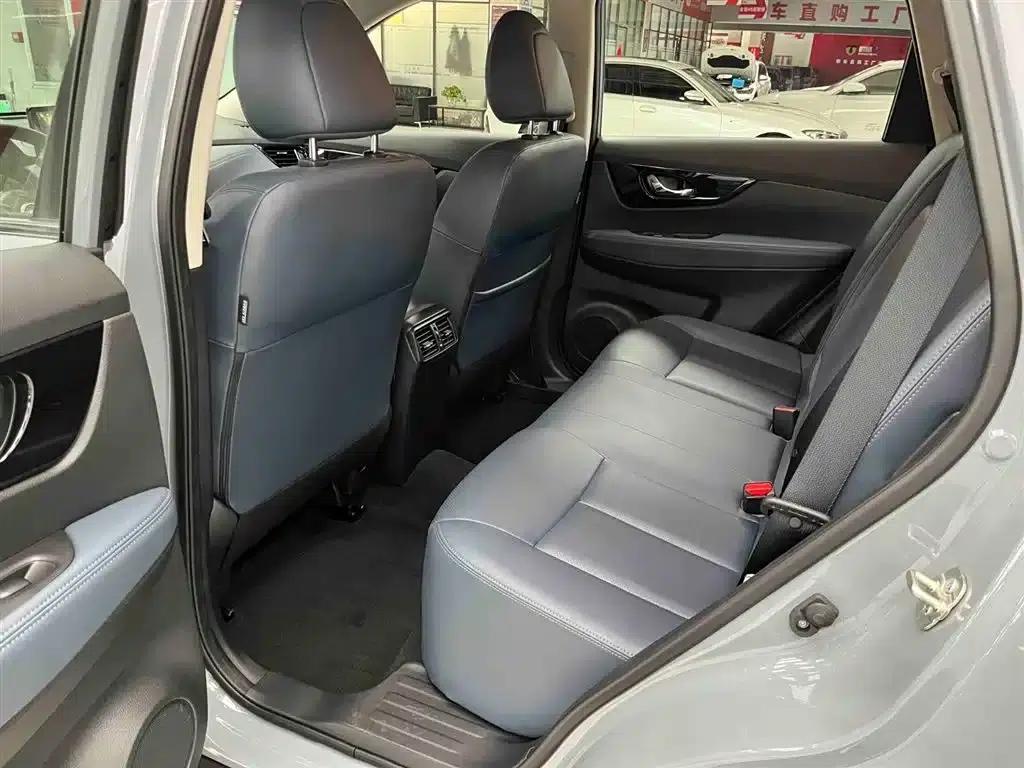 Nissan X-Trail 2025 Honor 2.0L 2WD Leading Edition — миниатюра 14