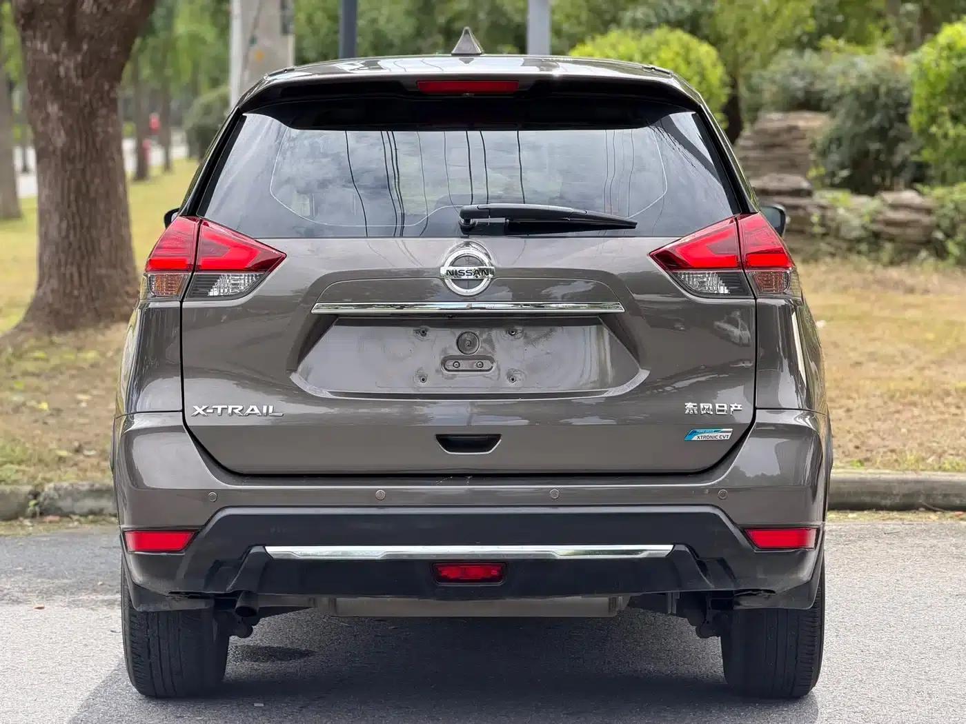 Nissan X-Trail 2017 2.0L CVT Comfort Edition 2WD — миниатюра 5