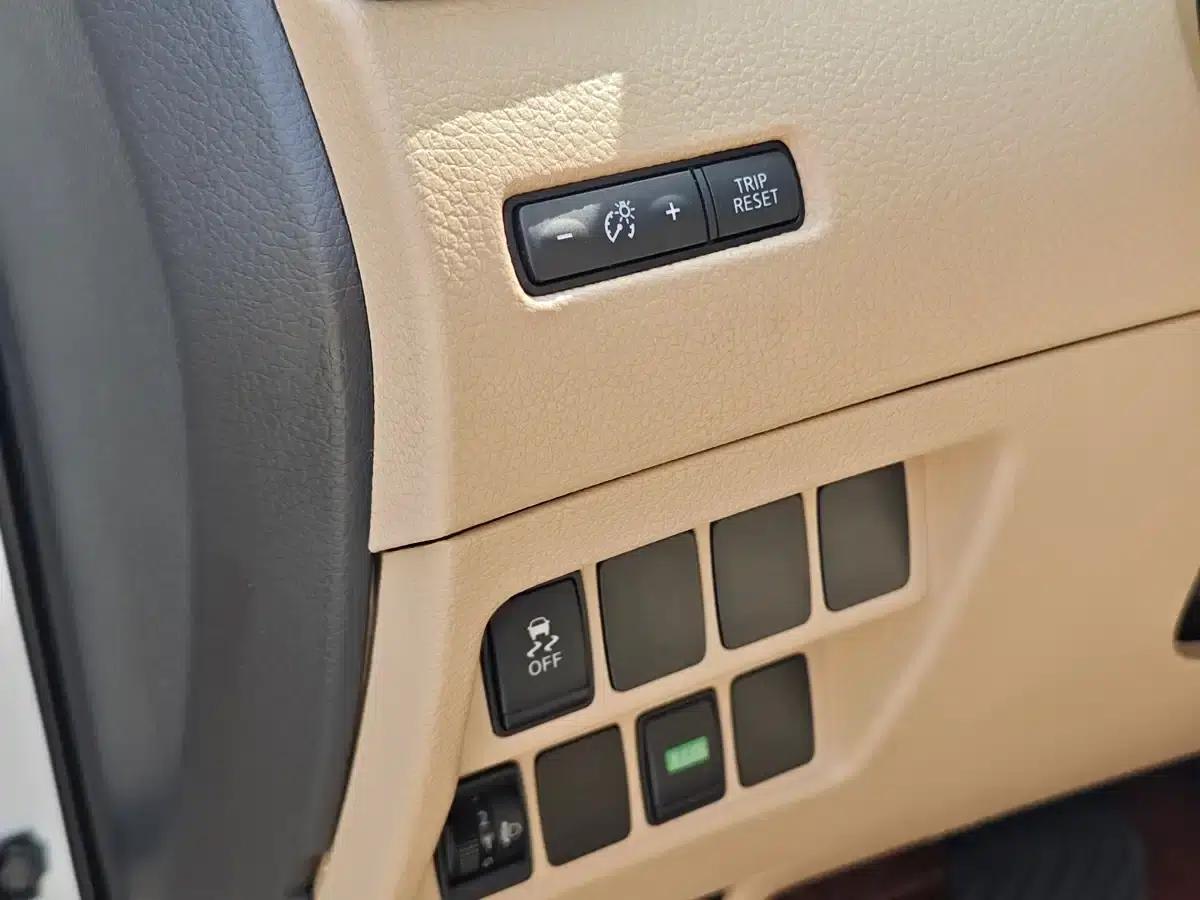 Nissan X-Trail 2014 2.0L CVT Comfort Edition 2WD — миниатюра 13