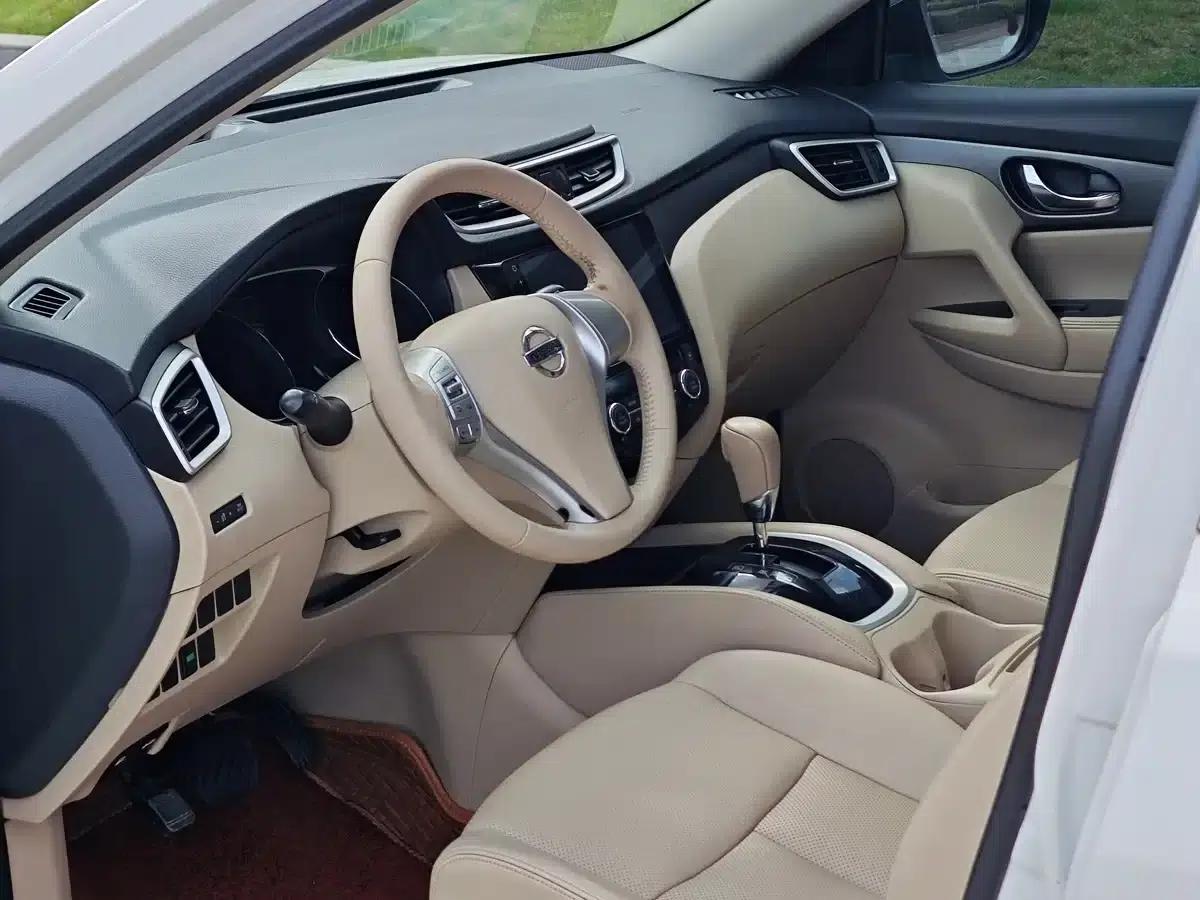 Nissan X-Trail 2014 2.0L CVT Comfort Edition 2WD — миниатюра 7
