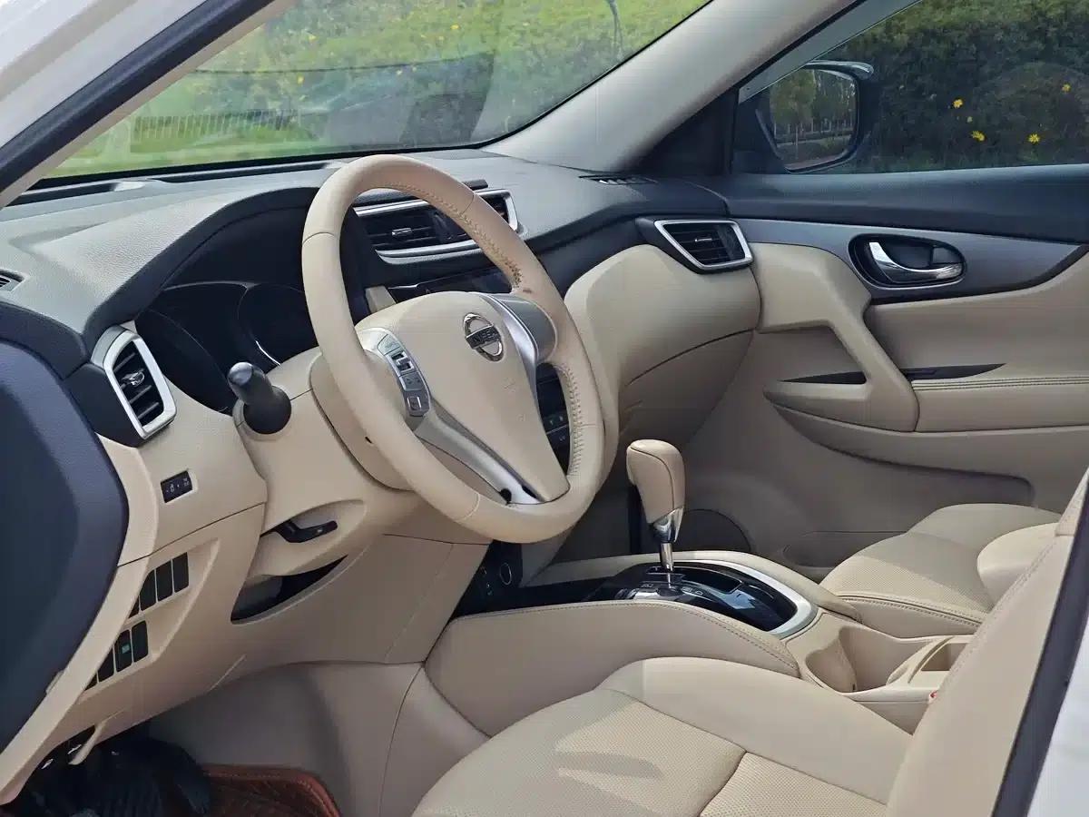 Nissan X-Trail 2014 2.0L CVT Comfort Edition 2WD — миниатюра 8