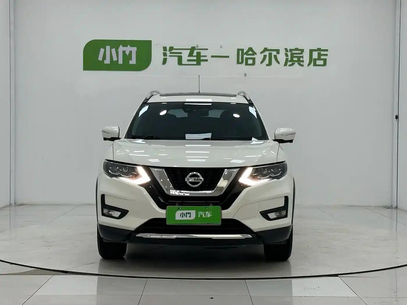 Nissan X-Trail 2022 Facelift 2.0L 2WD Intelligent Connectivity Premium Edition — миниатюра 2