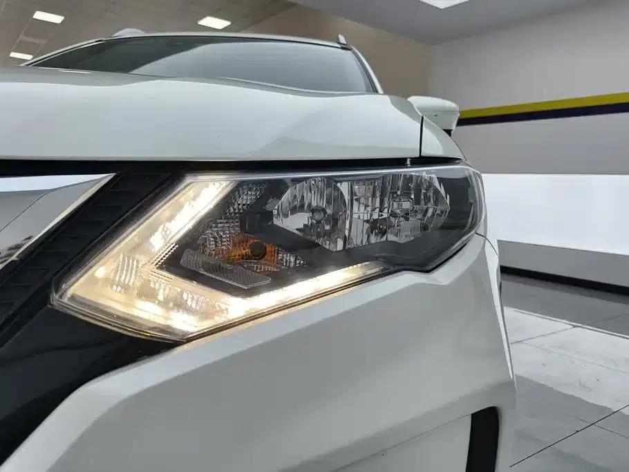 Nissan X-Trail 2020 2.0L XL ITS CVT 2WD Smart Comfort Edition — миниатюра 5