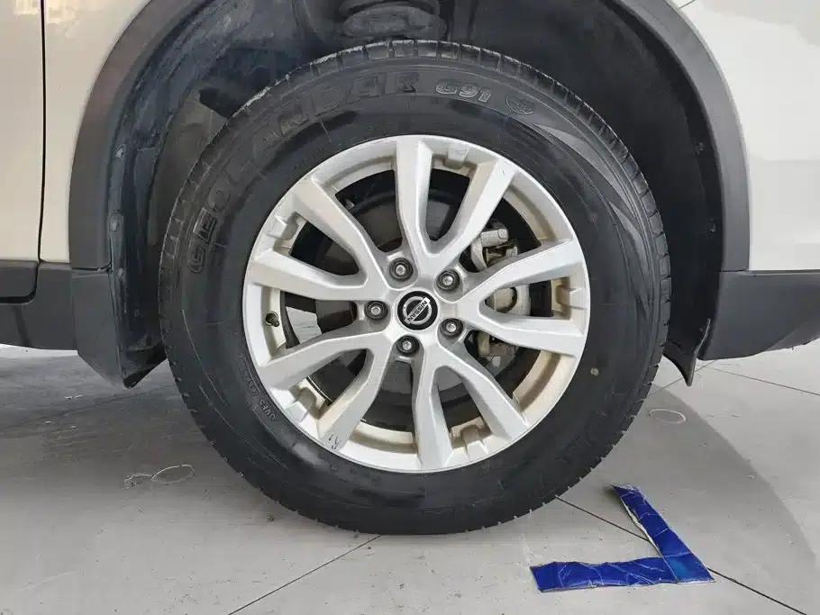 Nissan X-Trail 2020 2.0L XL ITS CVT 2WD Smart Comfort Edition — миниатюра 6