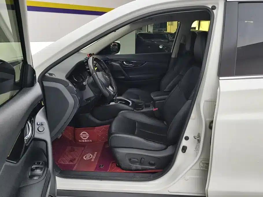 Nissan X-Trail 2020 2.0L XL ITS CVT 2WD Smart Comfort Edition — миниатюра 9