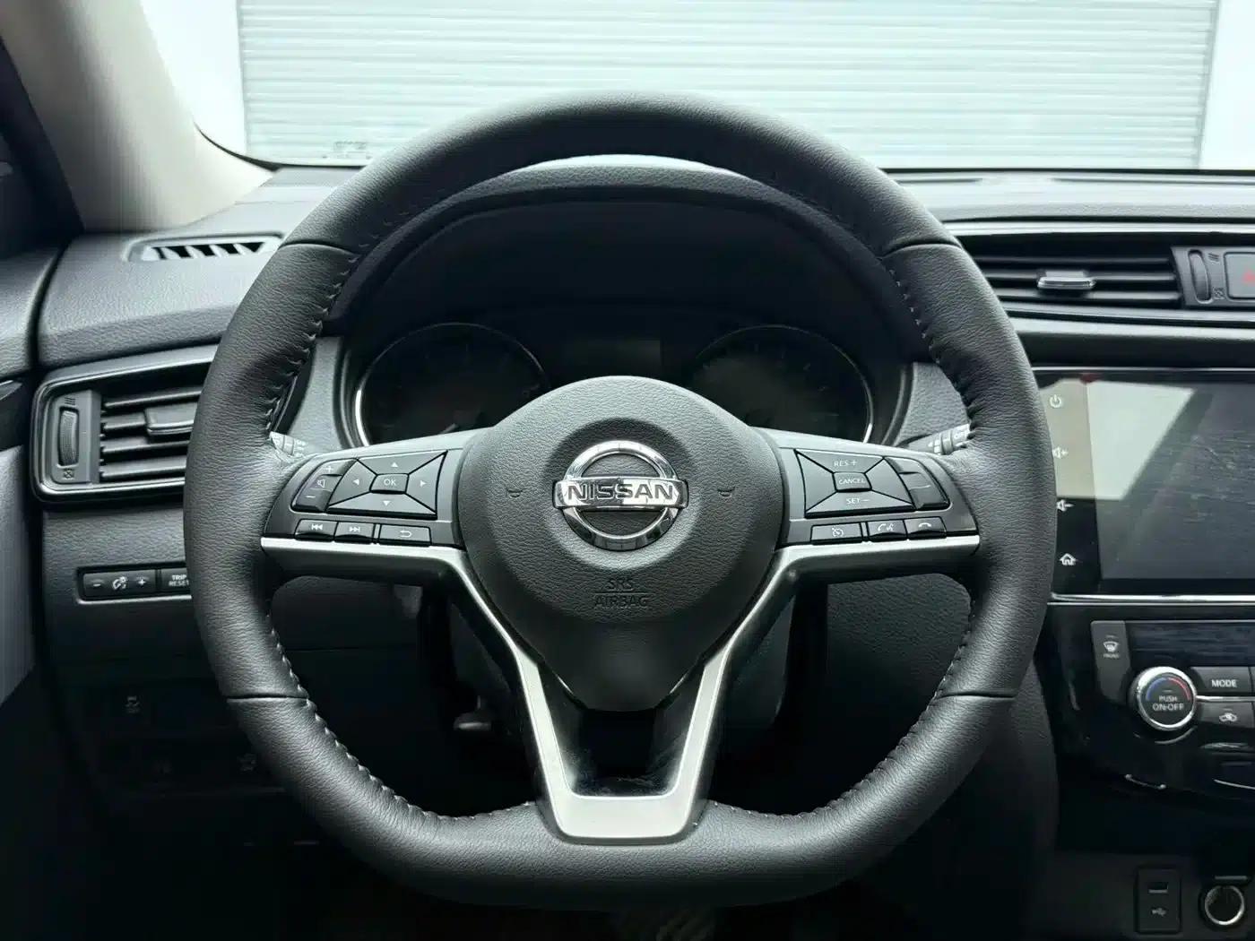Nissan X-Trail 2023 Classic 2.0L 2WD Intelligent Connectivity Premium Edition — миниатюра 12