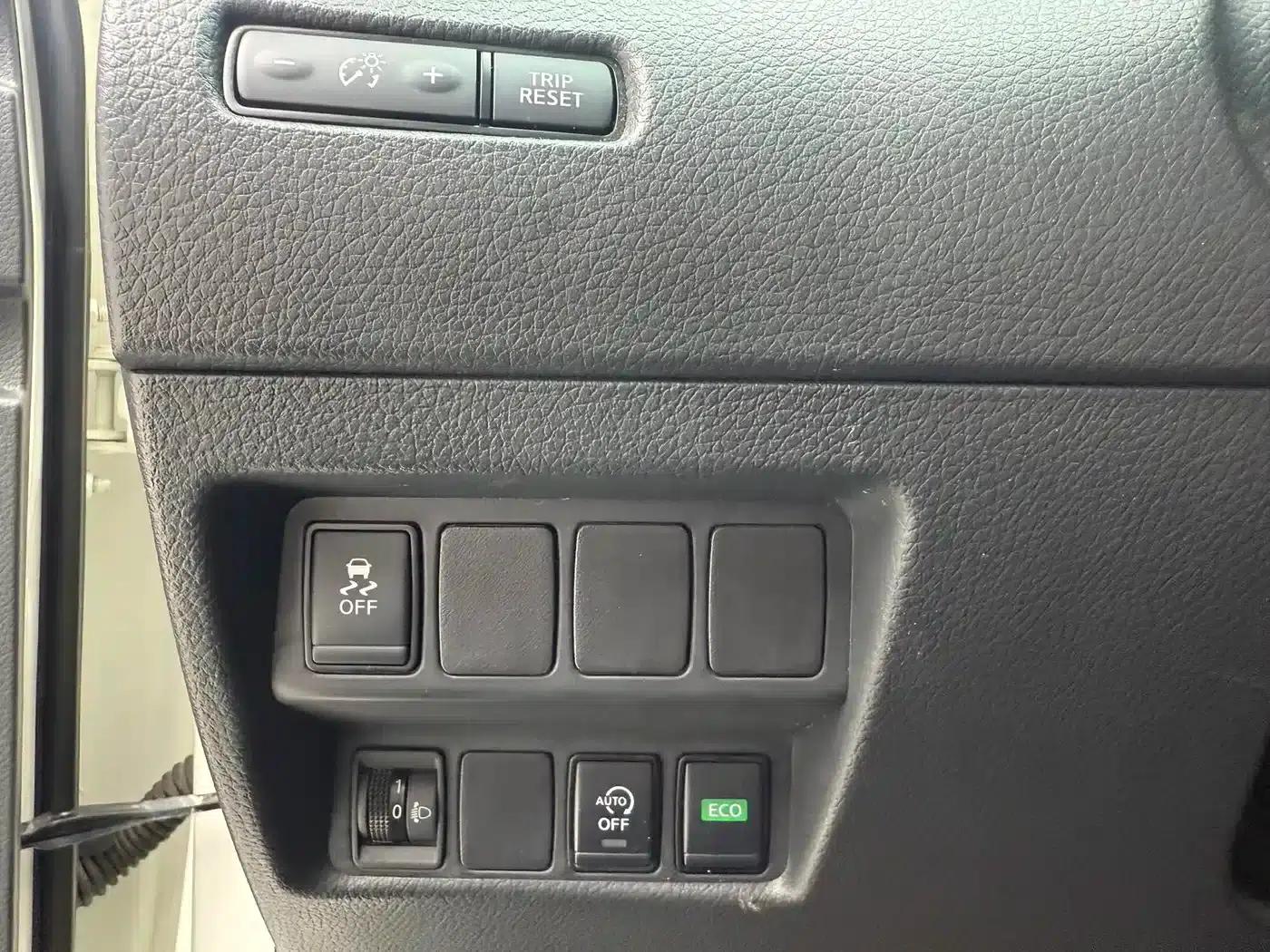 Nissan X-Trail 2023 Classic 2.0L 2WD Intelligent Connectivity Premium Edition — миниатюра 20