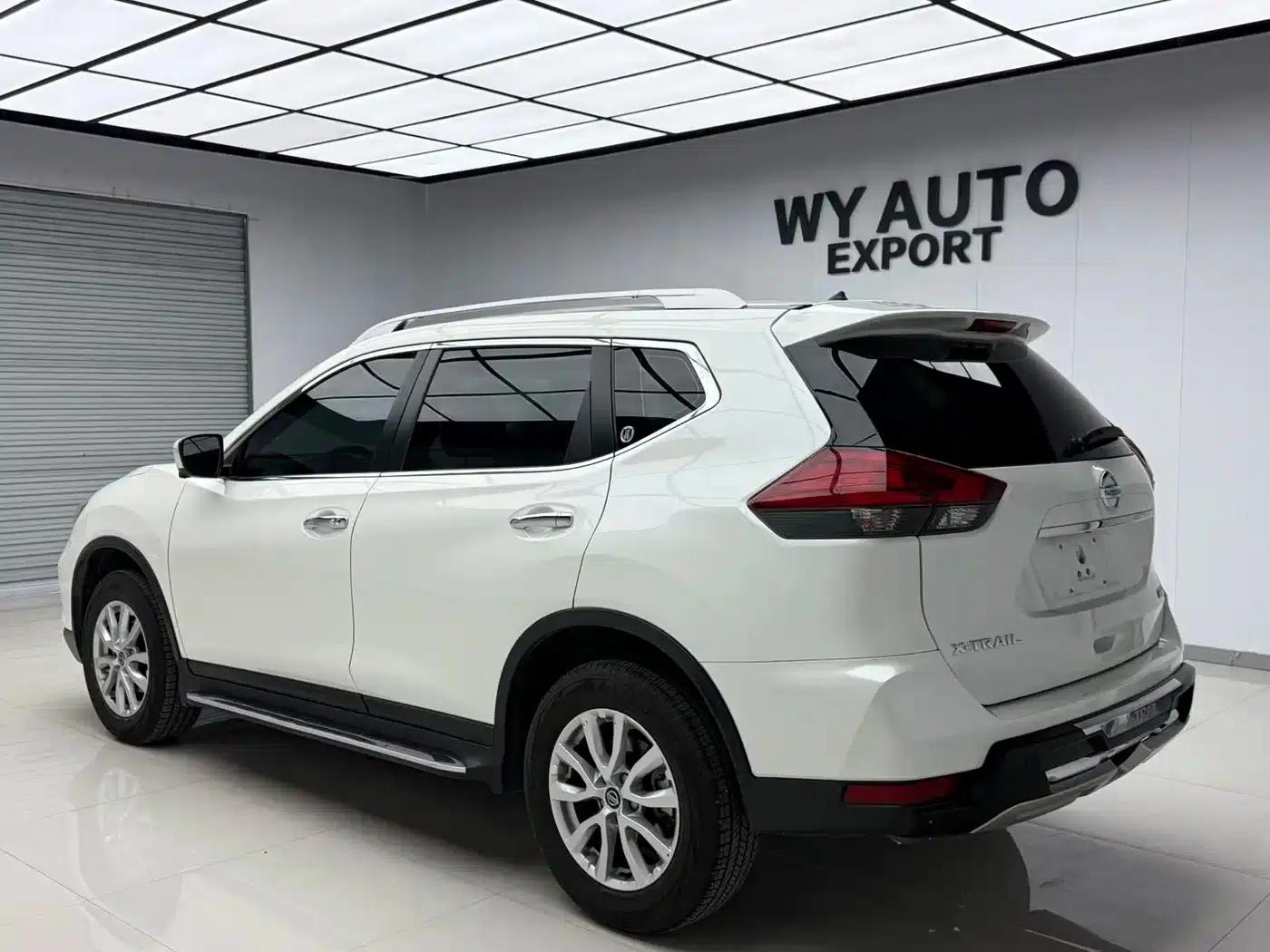 Nissan X-Trail 2023 Classic 2.0L 2WD Intelligent Connectivity Premium Edition — миниатюра 6