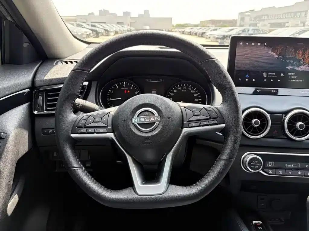 Nissan X-Trail 2025 Honor 2.0L 2WD Leading Edition — миниатюра 11