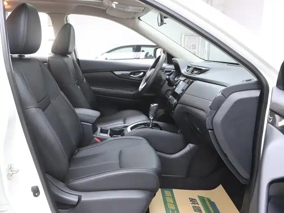 Nissan X-Trail 2017 2.0L CVT Comfort Edition 2WD — миниатюра 19