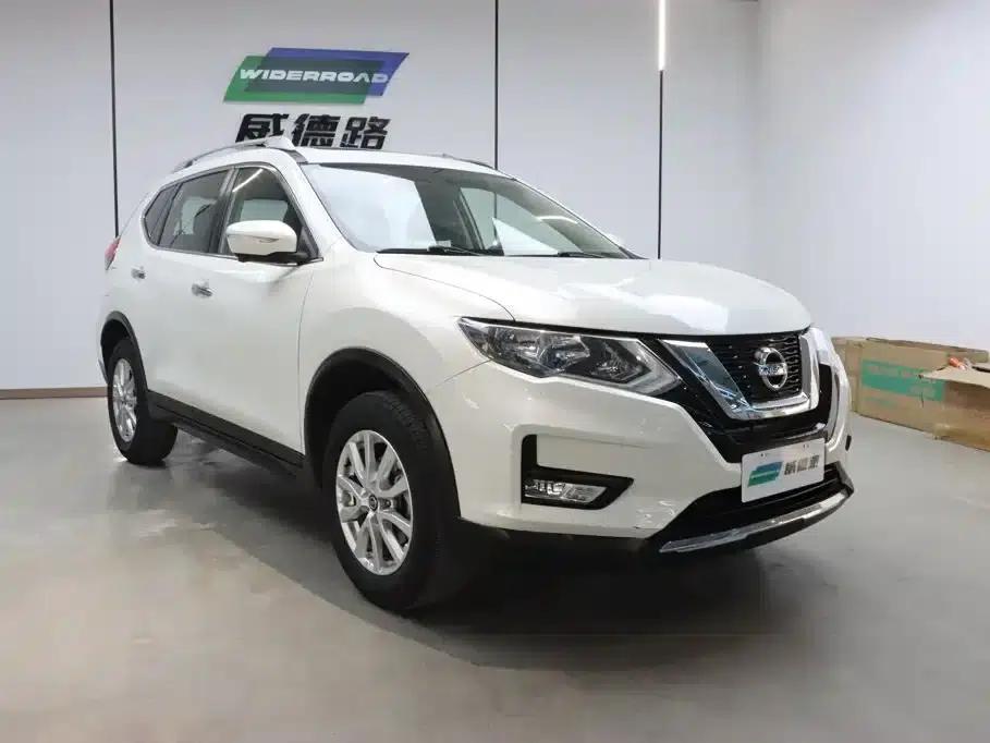 Nissan X-Trail 2017 2.0L CVT Comfort Edition 2WD — миниатюра 3