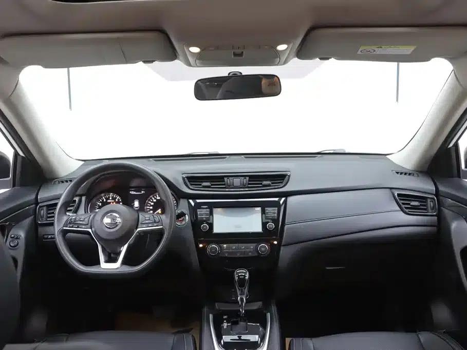 Nissan X-Trail 2017 2.0L CVT Comfort Edition 2WD — миниатюра 21