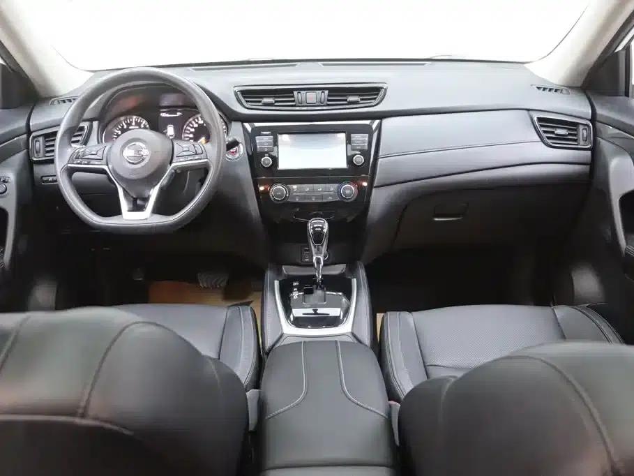 Nissan X-Trail 2017 2.0L CVT Comfort Edition 2WD — миниатюра 23