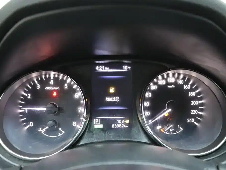 Nissan X-Trail 2017 2.0L CVT Comfort Edition 2WD — миниатюра 8