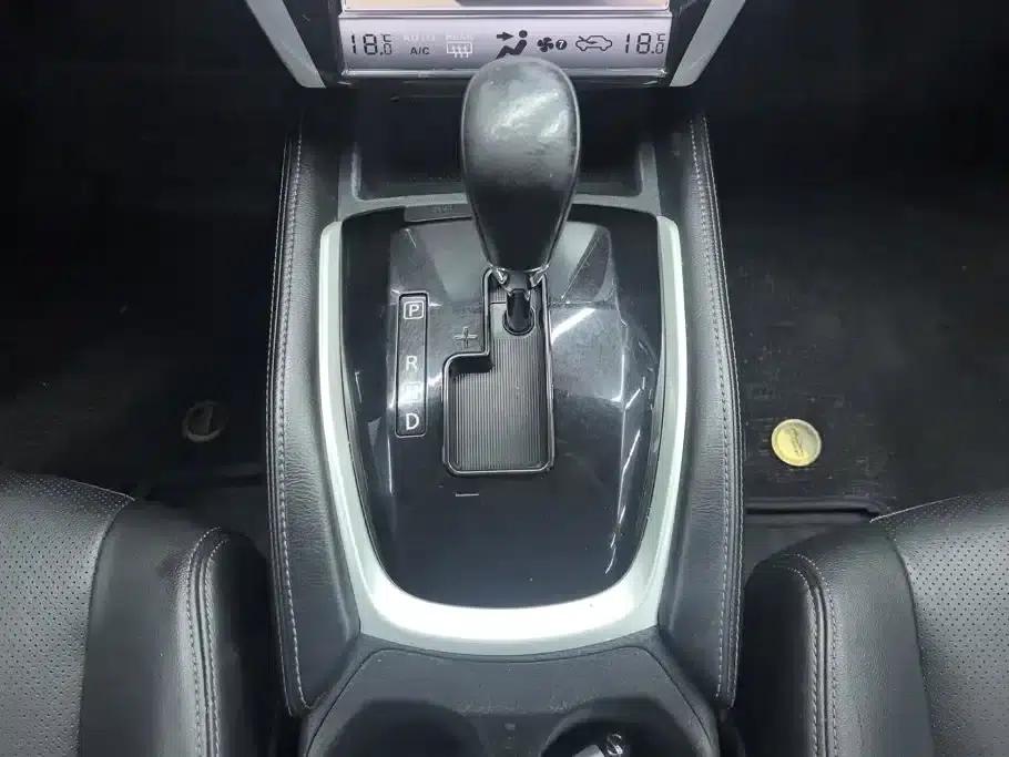 Nissan X-Trail 2014 2.5L CVT Leading Edition 4WD — миниатюра 16