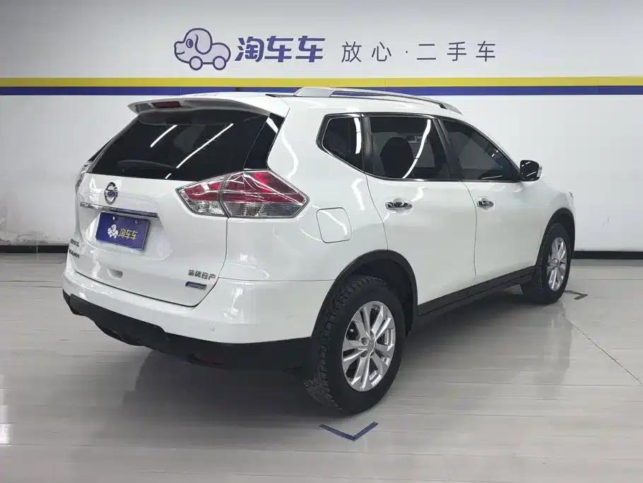 Nissan X-Trail 2014 2.5L CVT Leading Edition 4WD — миниатюра 3