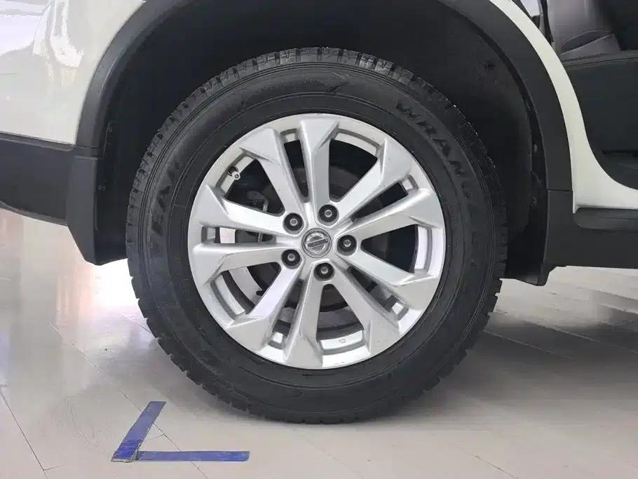 Nissan X-Trail 2014 2.5L CVT Leading Edition 4WD — миниатюра 6