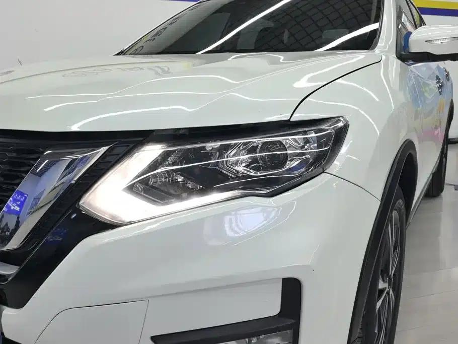 Nissan X-Trail 2017 2.5L CVT Luxury 4WD — миниатюра 5
