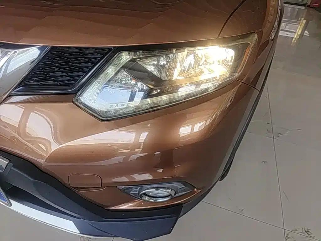 Nissan X-Trail 2014 2.5L CVT Luxury 4WD — миниатюра 24